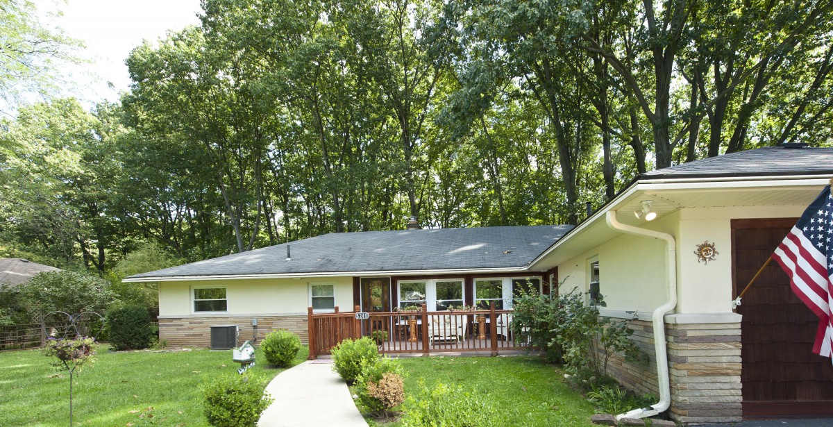 Eason House