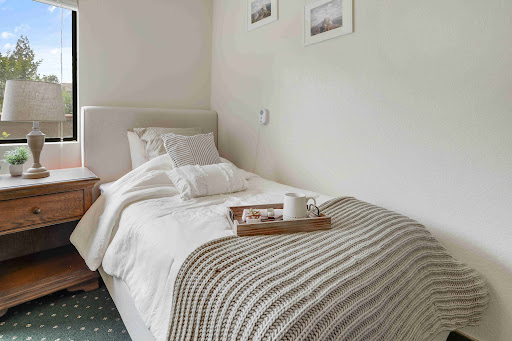 Almond Home Care