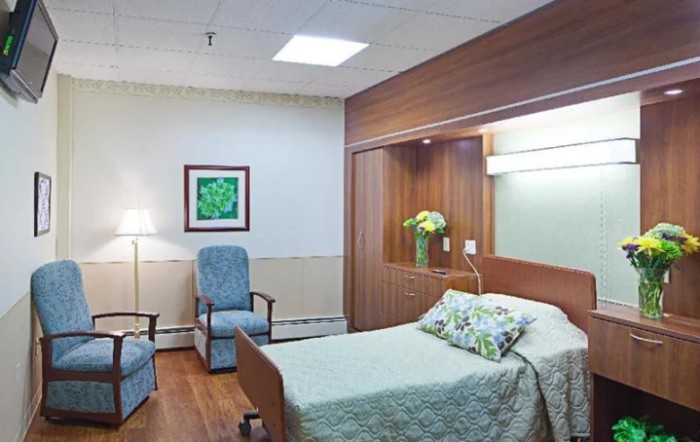 Complete Care at Glendale