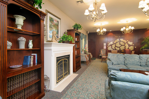 Lake Forest Nursing Center