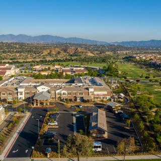 Oakmont of Valencia