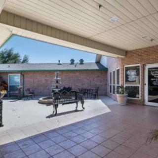 Las Palmas Healthcare Center