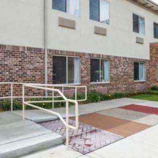 Manorcare Health Services-Monroeville