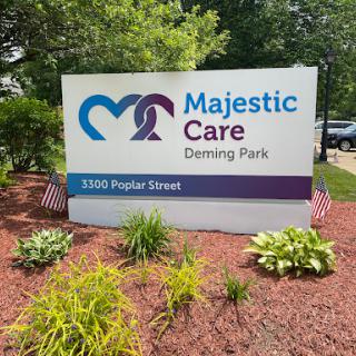 Sign for Majestic Care at Deming Park located on Poplar Street.