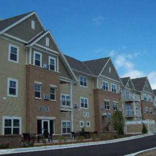 Deerwood Crossing Senior Residence