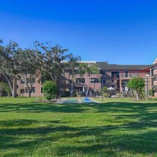 Countryside Lakes Senior Living