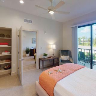 Keystone Place At Four Mile Cove