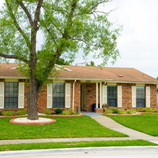 Silver Oaks Residential Assisted Living
