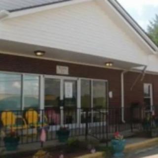 Magnolia Lane Nursing And Rehabilitation Center