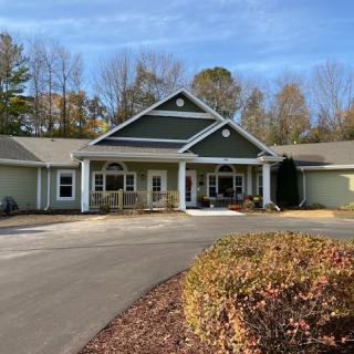 Azura Memory Care Of Sheboygan 19