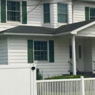 Cole Manor