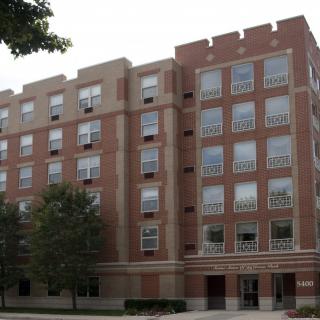Senior Suites Jefferson Park