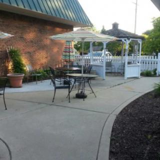 South Lyon Senior Care And Rehab Center