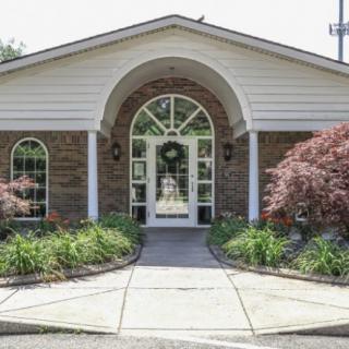 Signature Healthcare Of East Louisville