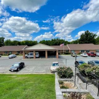 Roxboro Healthcare & Rehab Center