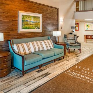 A welcoming hotel lobby with comfortable seating and stylish decor.