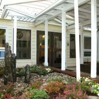 McKenzie Manor