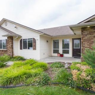 A welcoming front entrance to a well-maintained home.