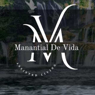 Logo of 'Manantial De Vida', representing wellness and connection to nature.