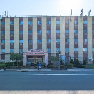 New Broadview Manor