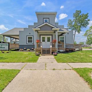 Evergreen Villas