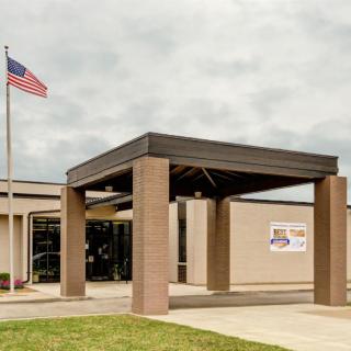Oak Creek Terrace Nursing & Rehab Center