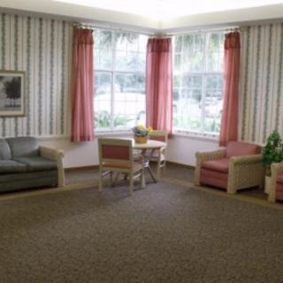 Hunters Creek Nursing And Rehab Center
