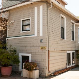 B&B Residential Facilities (13 W)