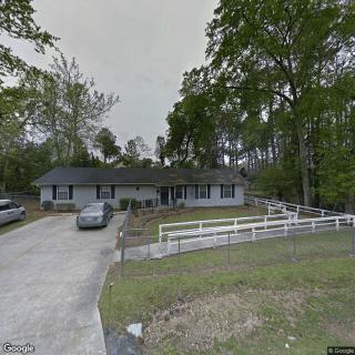 Trayce Manor