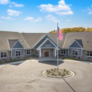 Suite Living Inver Grove Heights