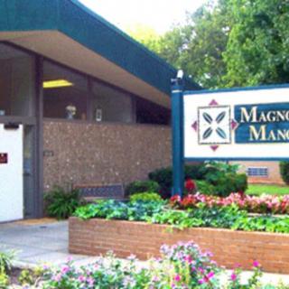 Magnolia Manor - Greenville