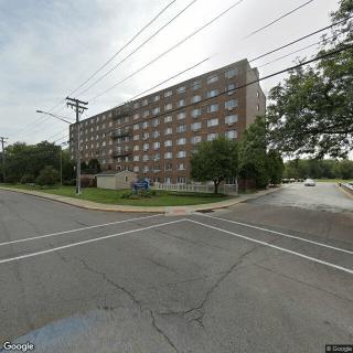 Riverview Manor