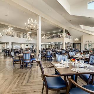 Holiday Whiterock Court