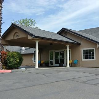 Sierra Oaks Assisted Living and Memory Care