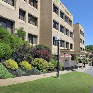 The Grand Rehabilitation And Nursing At Mohawk