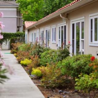 Hillside Senior Care