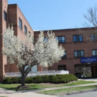 Ingraham Manor