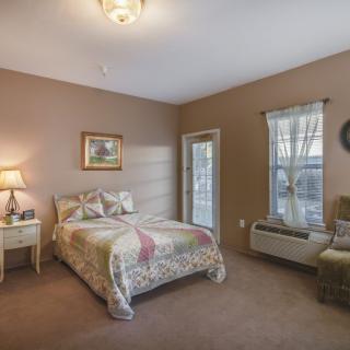 Charter Senior Living Of Jackson