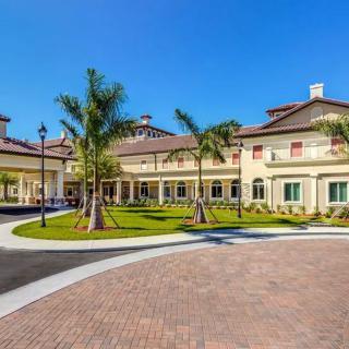 Discovery Village At Naples