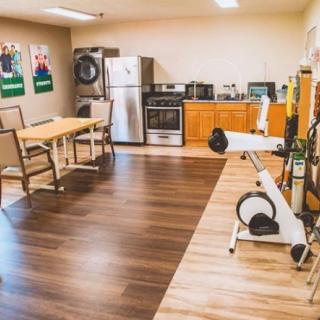 Roswell Nursing & Rehab Center