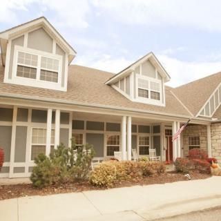 Homestead Estates of Leawood