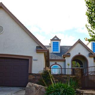 Mrs Scott's Where Heart Is Homes-Carmel By The Sea