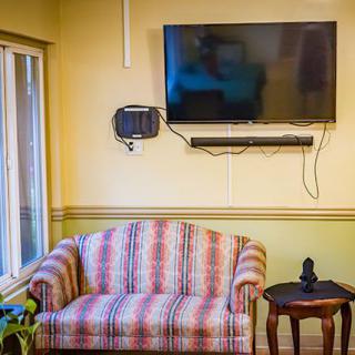 Queen Anne Healthcare
