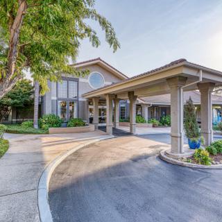 Pacifica Senior Living Fresno