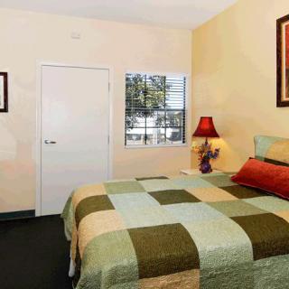 Point Loma Estates Senior Living