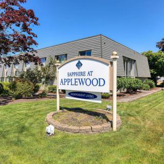 Applewood Retirement