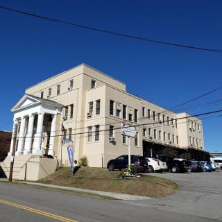Serene Manor Medical Center