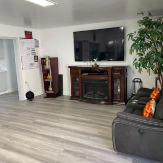 Luxury Living Senior Care Huntington Beach