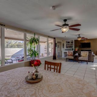 A bright and airy living room with modern furnishings and a welcoming atmosphere.