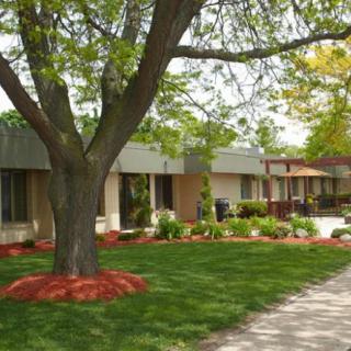Crossroads Care Center Of Sun Prairie